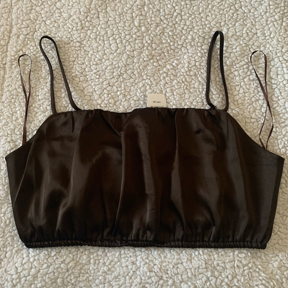 Simons Satin Cinch Crop Tank (L)